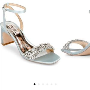 Badgley Mischka Marsha Ankle strap sandal size 7. Worn only for my wedding.